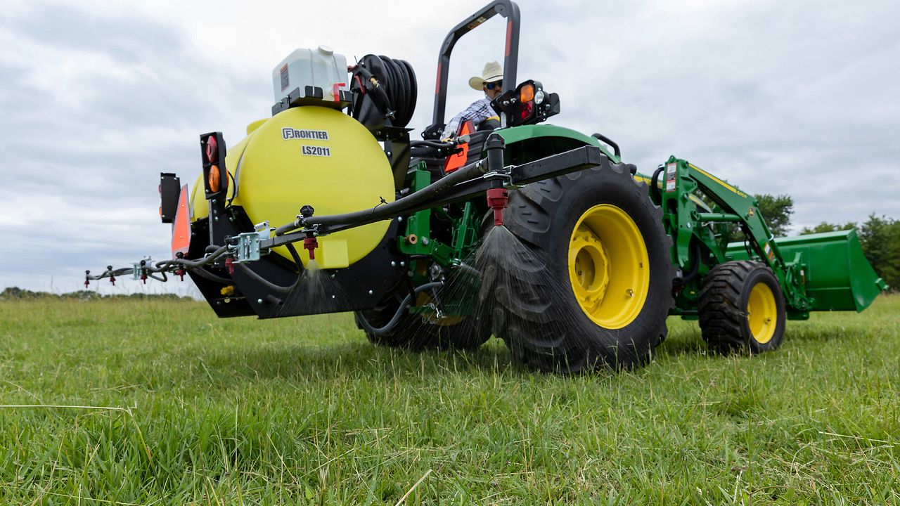 Advantages of a Small 3-point Liquid Sprayer